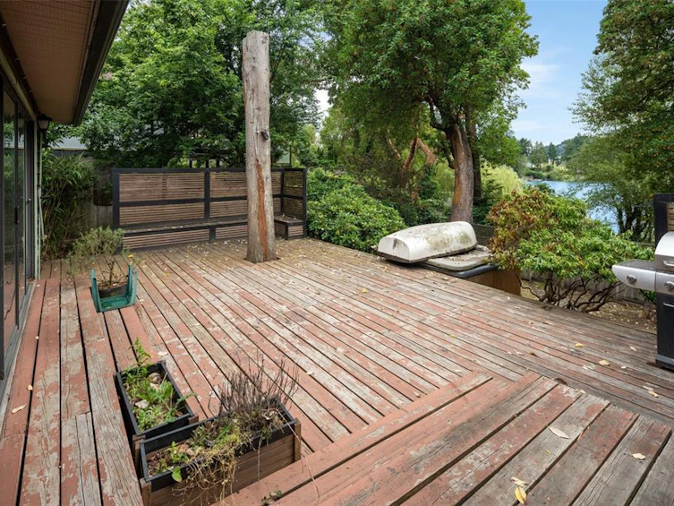 2874 Leigh Road, Langford, BC, V9B 4G3 - 35