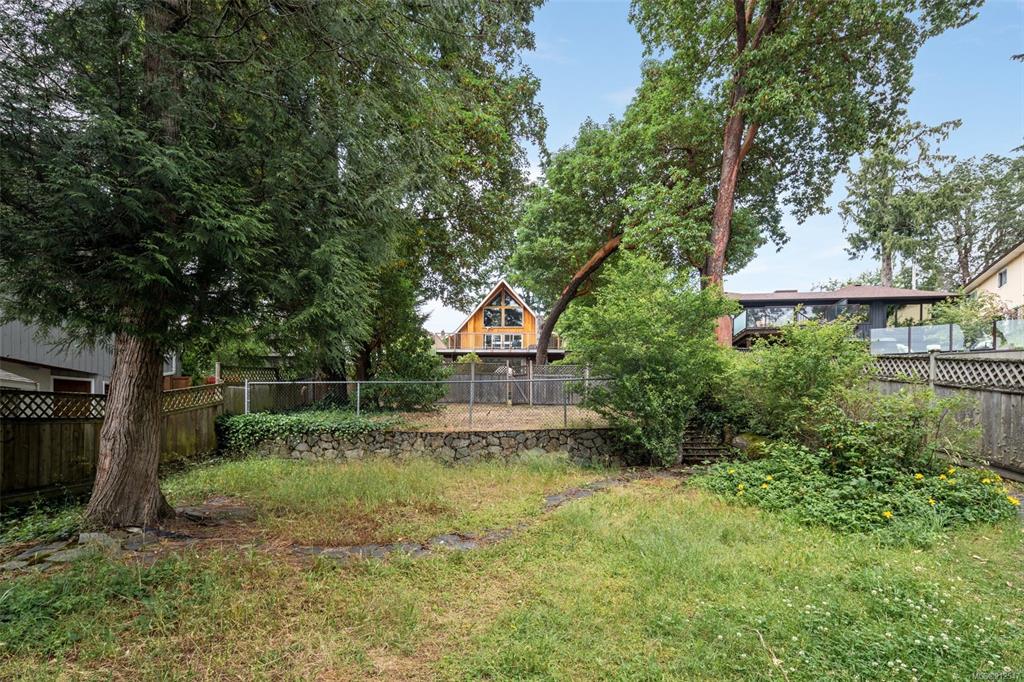 2874 Leigh Road, Langford, BC, V9B 4G3 - 42