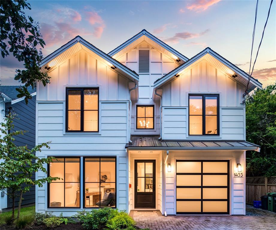 1455 Clifford Street, Victoria, BC, V8S 1M1 - 38