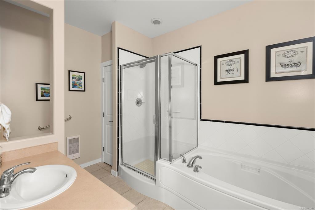 18-2229 Graduation Place, Saanich, BC, V8N 6W3 - 20