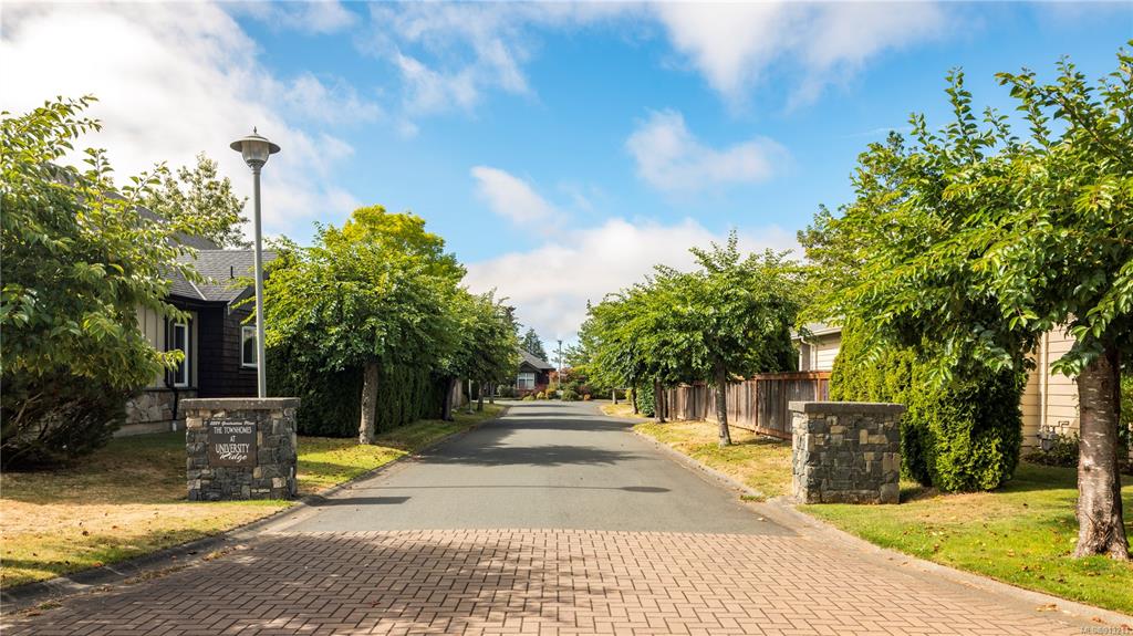 18-2229 Graduation Place, Saanich, BC, V8N 6W3 - 27