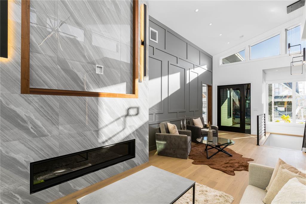 2010 Pinehurst Terrace, Langford, BC, V9B 3S3 - 3