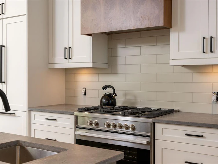 2010 Pinehurst Terrace, Langford, BC, V9B 3S3 - 11