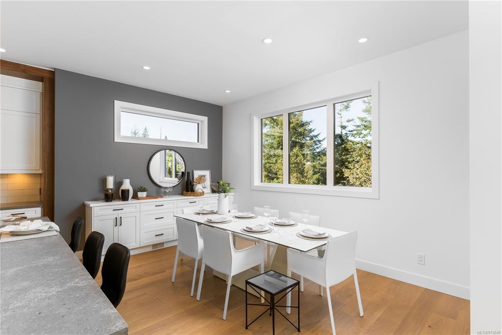 2010 Pinehurst Terrace, Langford, BC, V9B 3S3 - 12