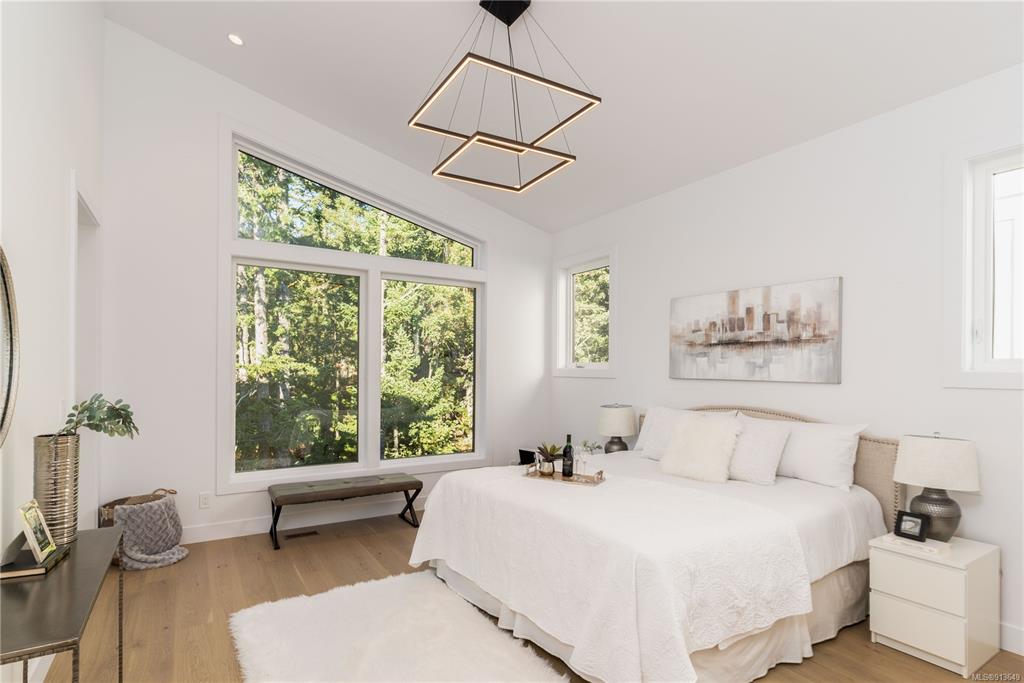 2010 Pinehurst Terrace, Langford, BC, V9B 3S3 - 13