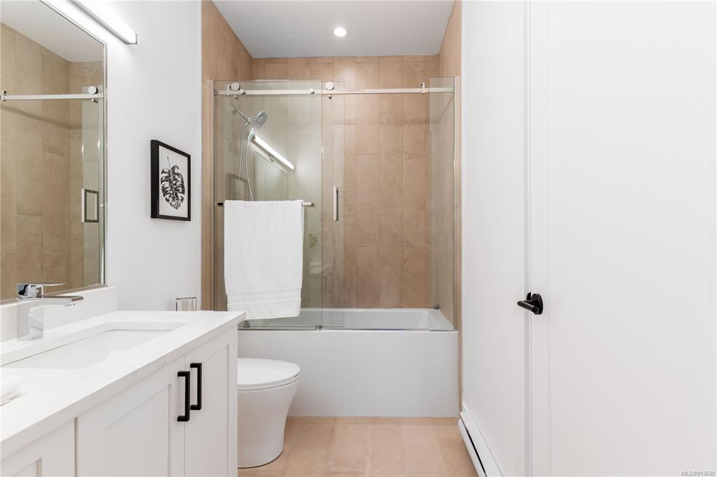 2010 Pinehurst Terrace, Langford, BC, V9B 3S3 - 27