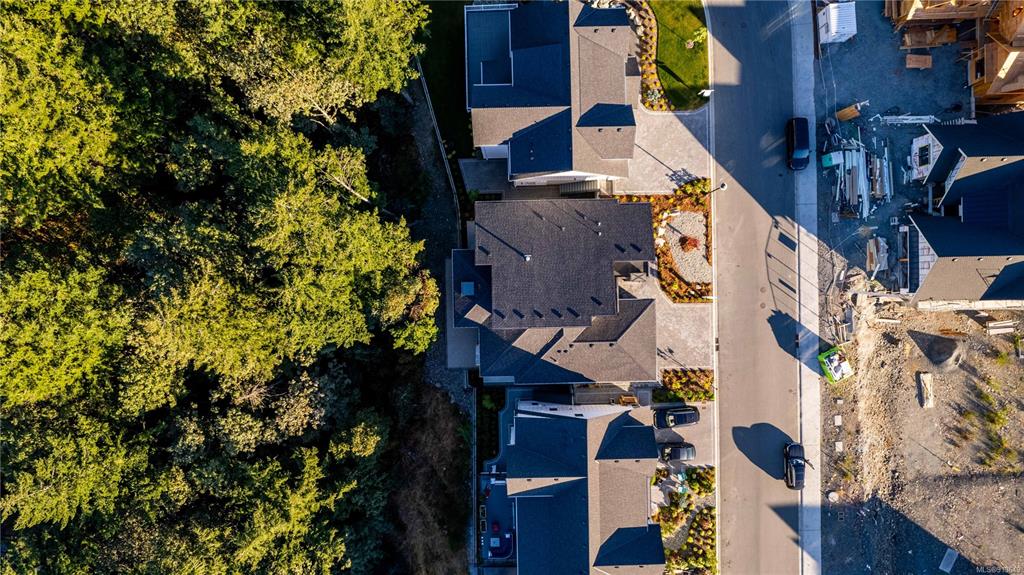 2010 Pinehurst Terrace, Langford, BC, V9B 3S3 - 31