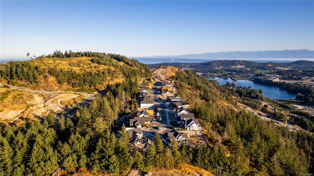 2010 Pinehurst Terrace, Langford, BC, V9B 3S3 - 33