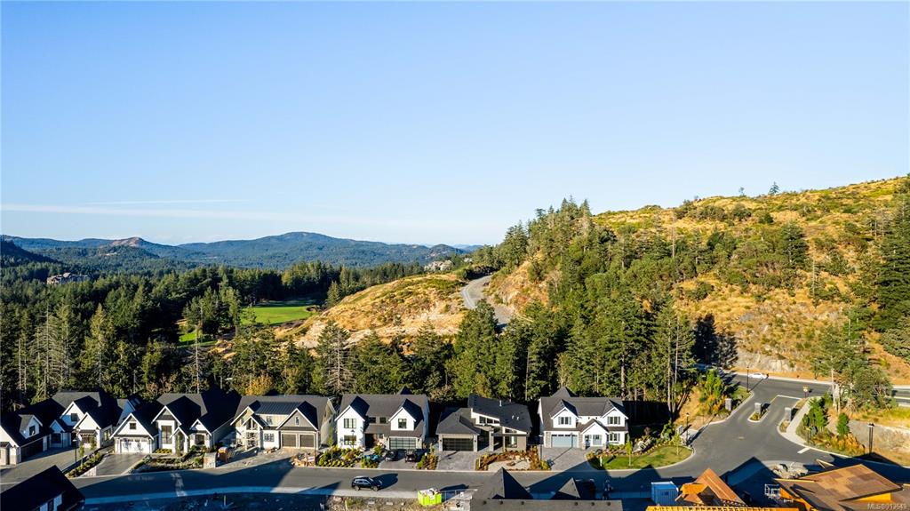 2010 Pinehurst Terrace, Langford, BC, V9B 3S3 - 34