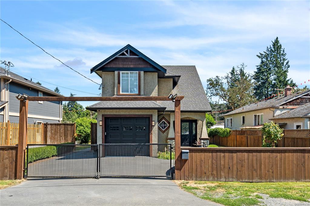 2795 Kingswood Road, Langford, BC, V9B 3K1
