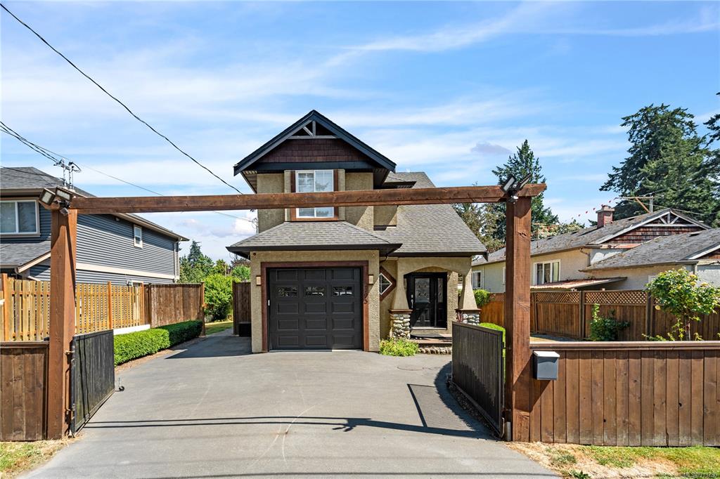 2795 Kingswood Road, Langford, BC, V9B 3K1 - 2