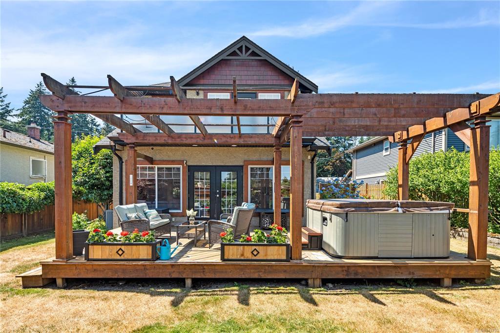 2795 Kingswood Road, Langford, BC, V9B 3K1 - 4
