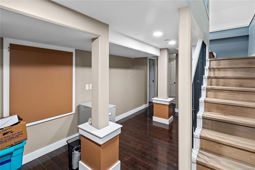 2795 Kingswood Road, Langford, BC, V9B 3K1 - 40