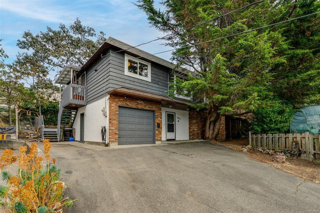 665 Grenville Avenue, Esquimalt, BC, V9A 6L5