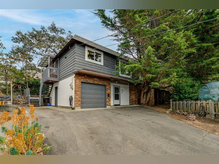 665 Grenville Avenue, Esquimalt, BC, V9A 6L5