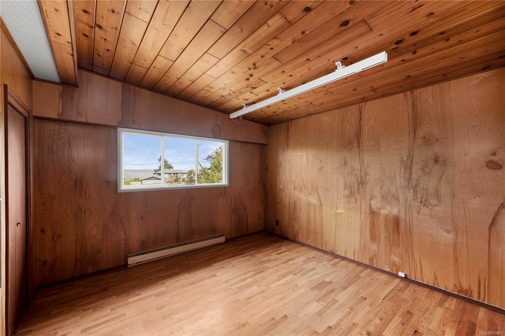 8680 Lochside Drive, North Saanich, BC, V8L 1M7 - 14