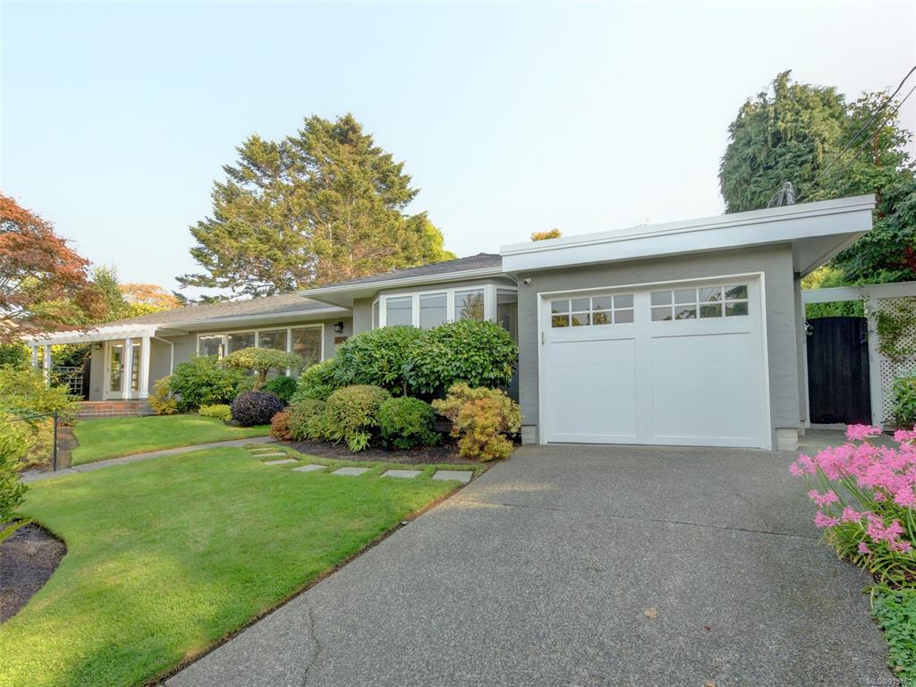 2385 Lyn Crescent, Oak Bay, BC, V8S 4Y6
