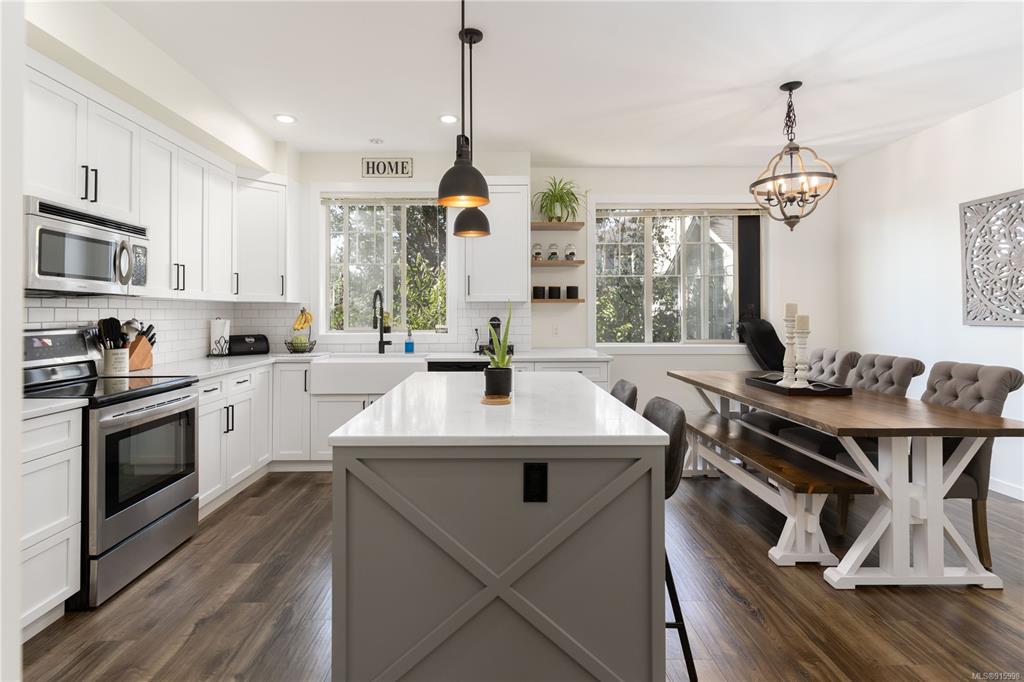 110-2661 Deville Road, Langford, BC, V9B 0G6 - 4