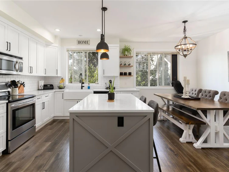 110-2661 Deville Road, Langford, BC, V9B 0G6 - 4