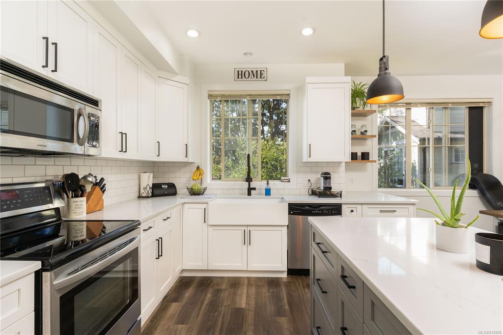 110-2661 Deville Road, Langford, BC, V9B 0G6 - 5