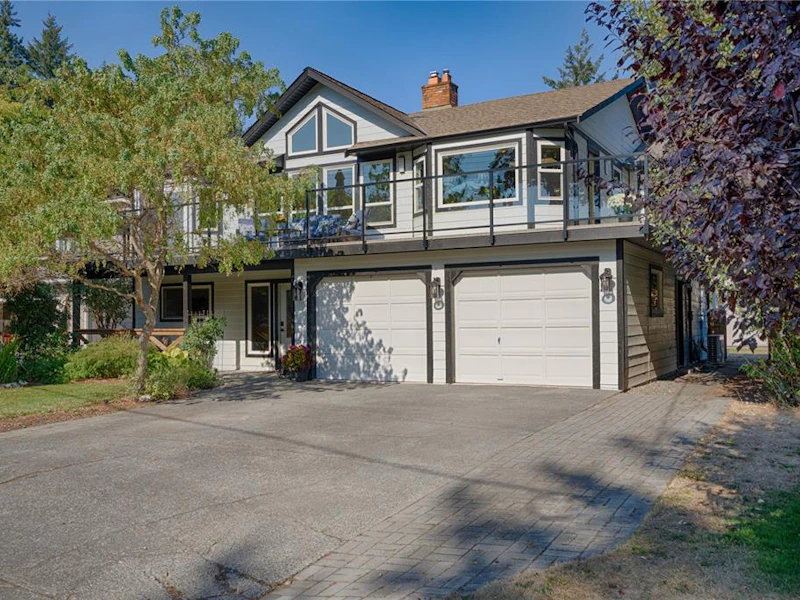 1022 Loch Glen Place, Langford BC V9B 4N9