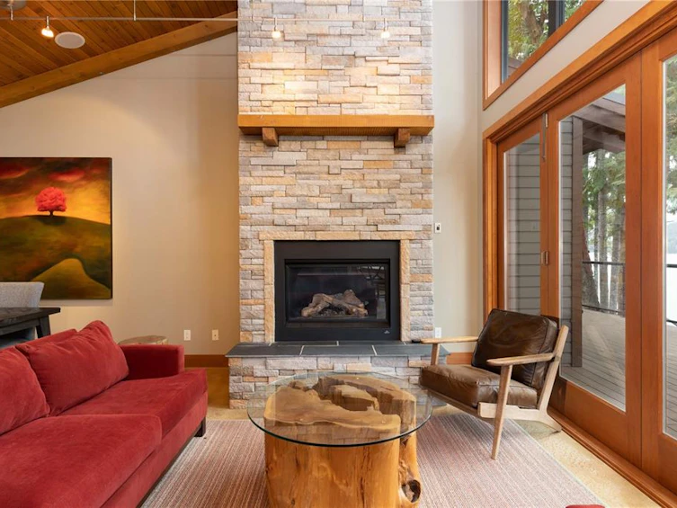 9558 Creekside Drive, Lake Cowichan, BC, V0R 3E1 - 6