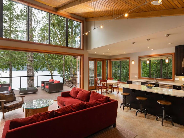 9558 Creekside Drive, Lake Cowichan, BC, V0R 3E1 - 8