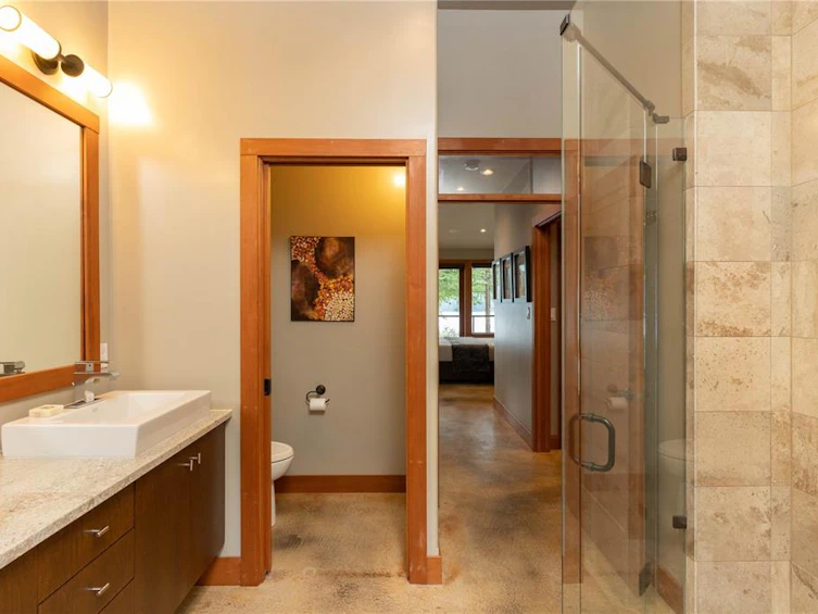 9558 Creekside Drive, Lake Cowichan, BC, V0R 3E1 - 22