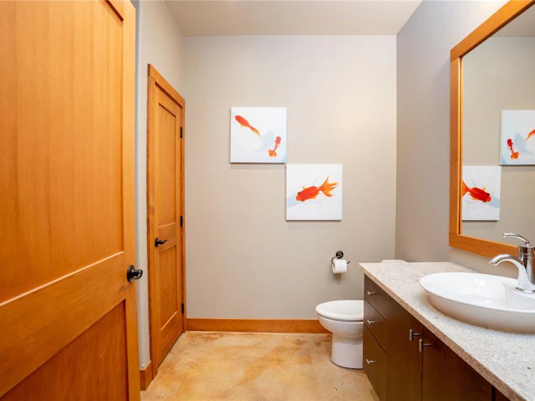 9558 Creekside Drive, Lake Cowichan, BC, V0R 3E1 - 30