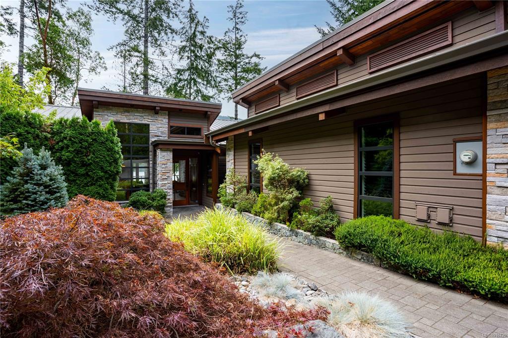 9558 Creekside Drive, Lake Cowichan, BC, V0R 3E1 - 39