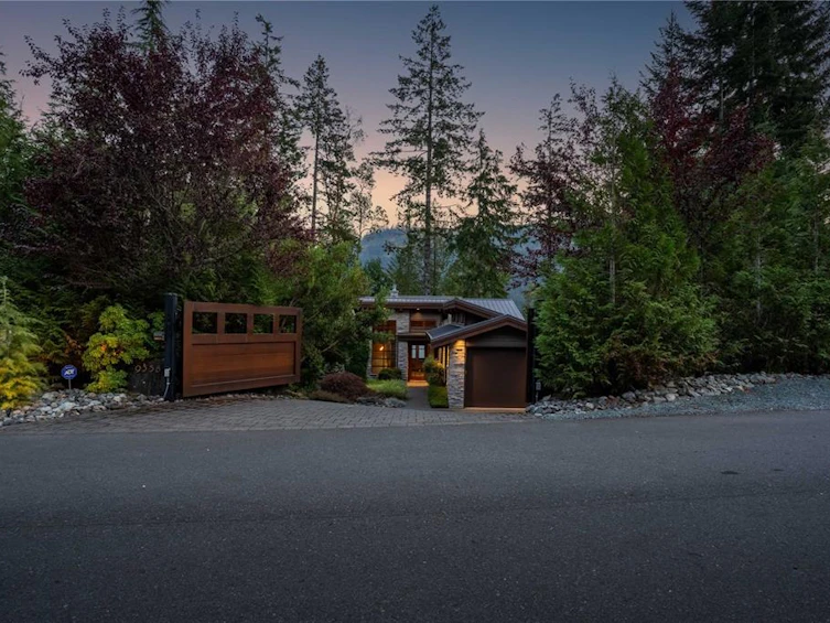 9558 Creekside Drive, Lake Cowichan, BC, V0R 3E1 - 42