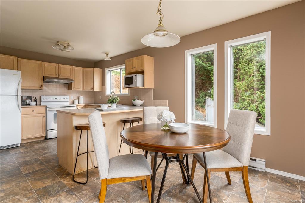 956 Wendey Drive, Langford, BC, V9C 3V2 - 11