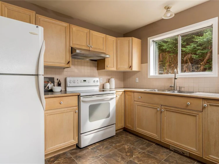 956 Wendey Drive, Langford, BC, V9C 3V2 - 12