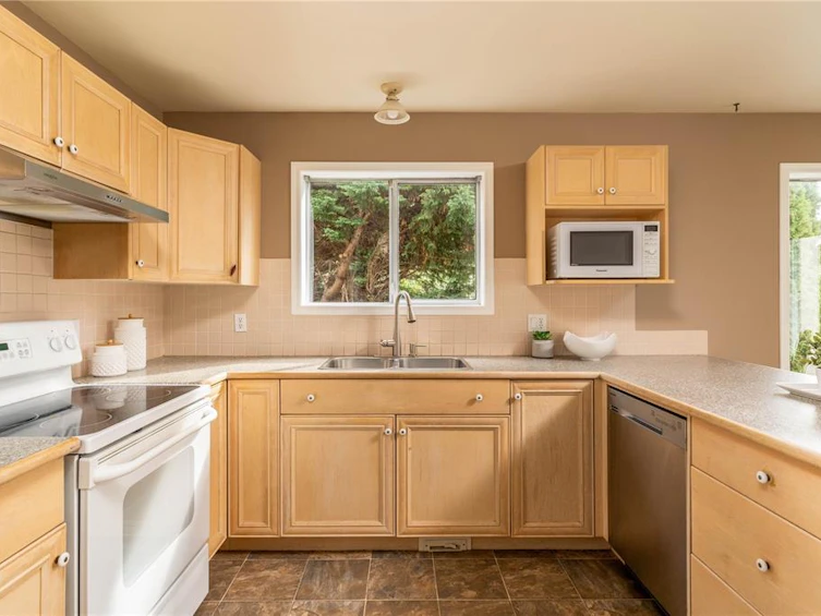 956 Wendey Drive, Langford, BC, V9C 3V2 - 13