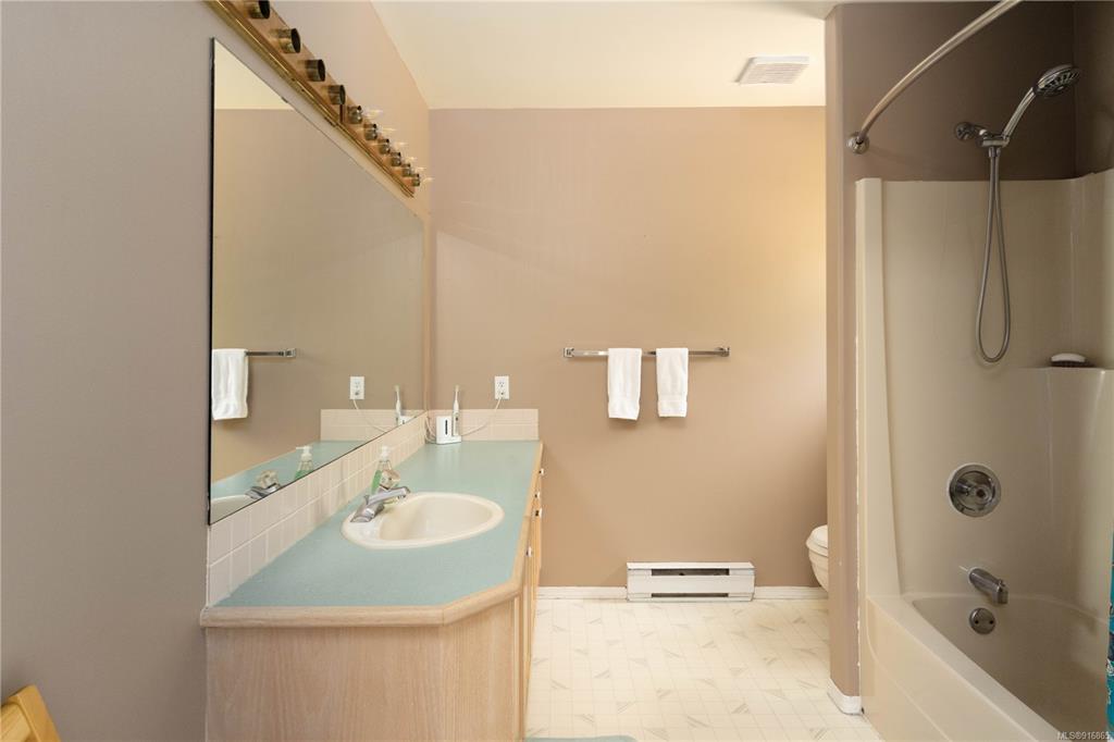 956 Wendey Drive, Langford, BC, V9C 3V2 - 26