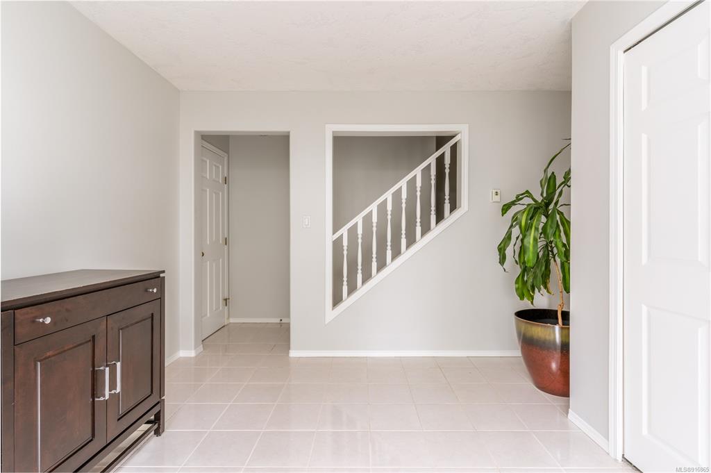 956 Wendey Drive, Langford, BC, V9C 3V2 - 28