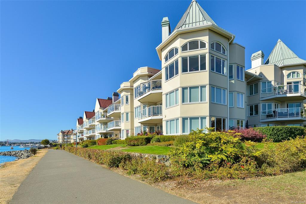 101-55 Songhees Road, Victoria, BC, V9A 6T3