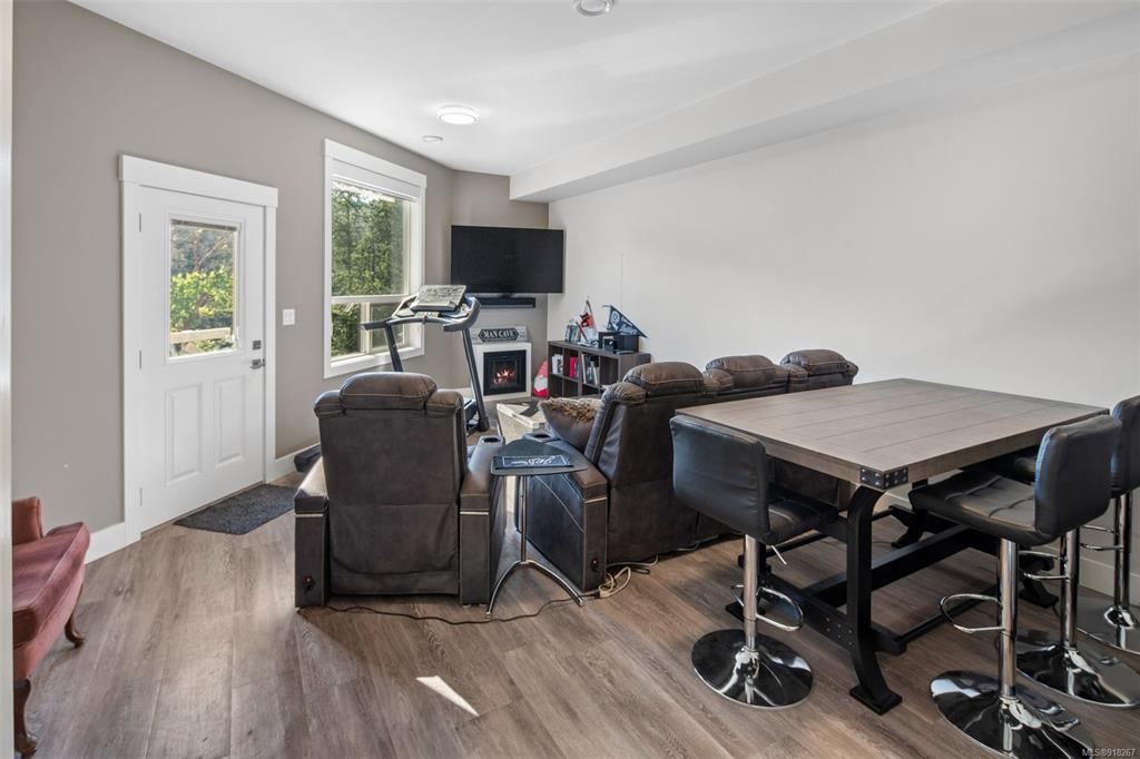 2454 Prospector Way, Langford, BC, V9B 5X6 - 18