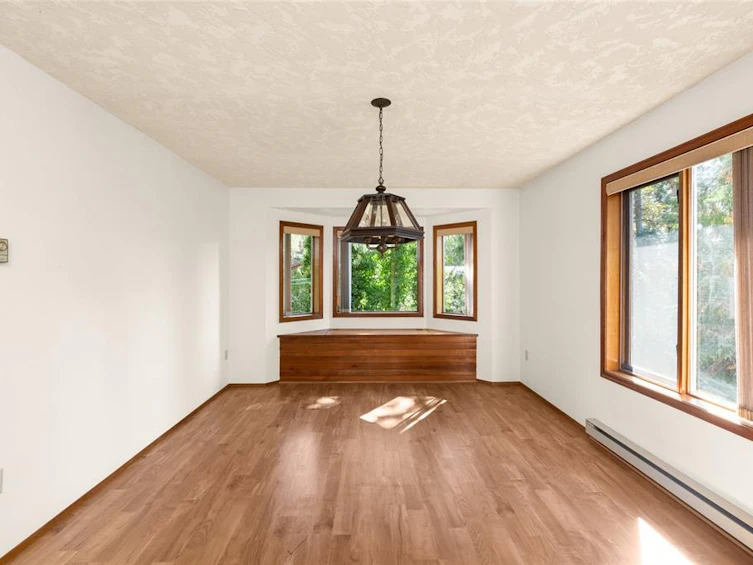 9324 Glenelg Avenue, North Saanich, BC, V8L 5G6 - 10