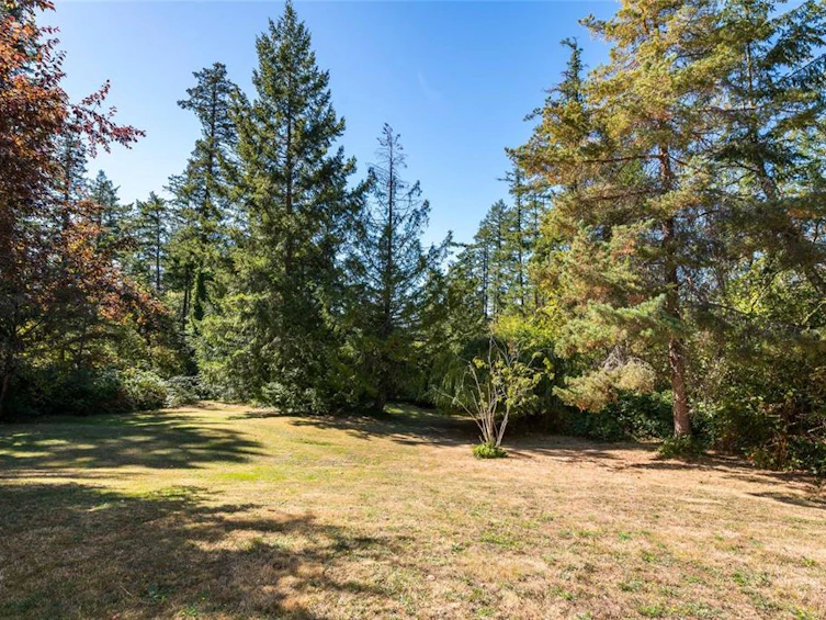 9324 Glenelg Avenue, North Saanich, BC, V8L 5G6 - 31