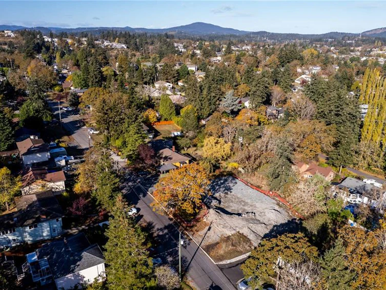Lot C-950 Tulip Avenue, Saanich, BC, V8Z 2P7 - 2