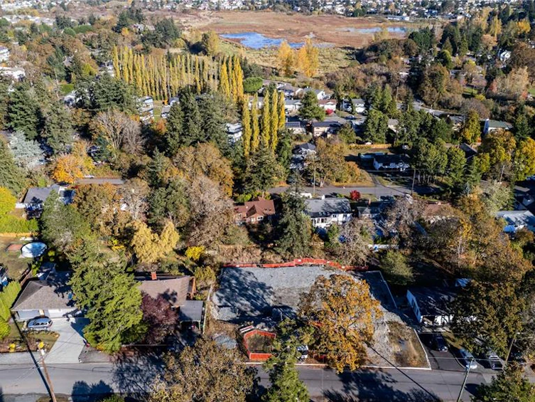 Lot C-950 Tulip Avenue, Saanich, BC, V8Z 2P7 - 4