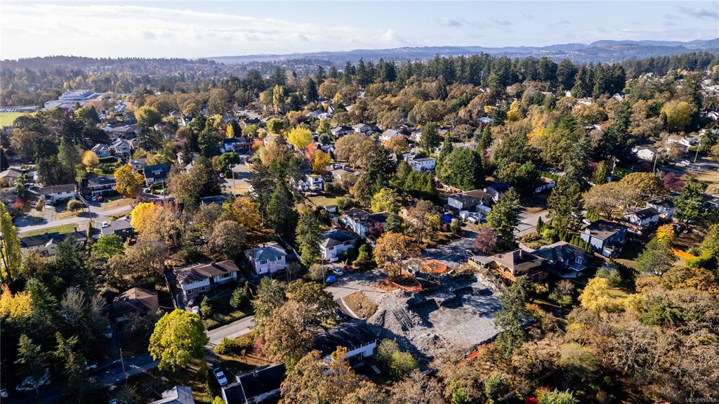 Lot C-950 Tulip Avenue, Saanich, BC, V8Z 2P7 - 9