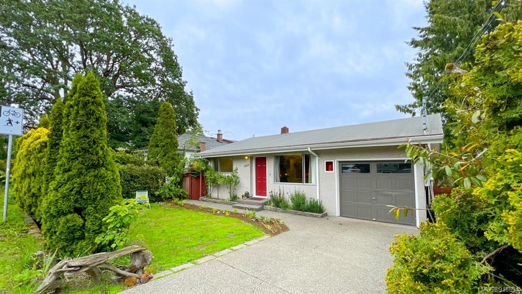 1355 Finlayson Street, Victoria, BC, V8T 2V5