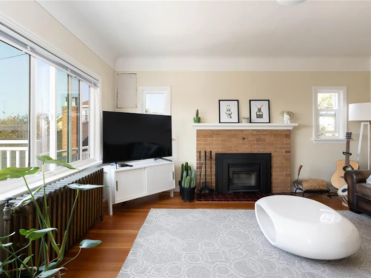 413 Constance Avenue, Esquimalt, BC, V9A 6N2 - 4