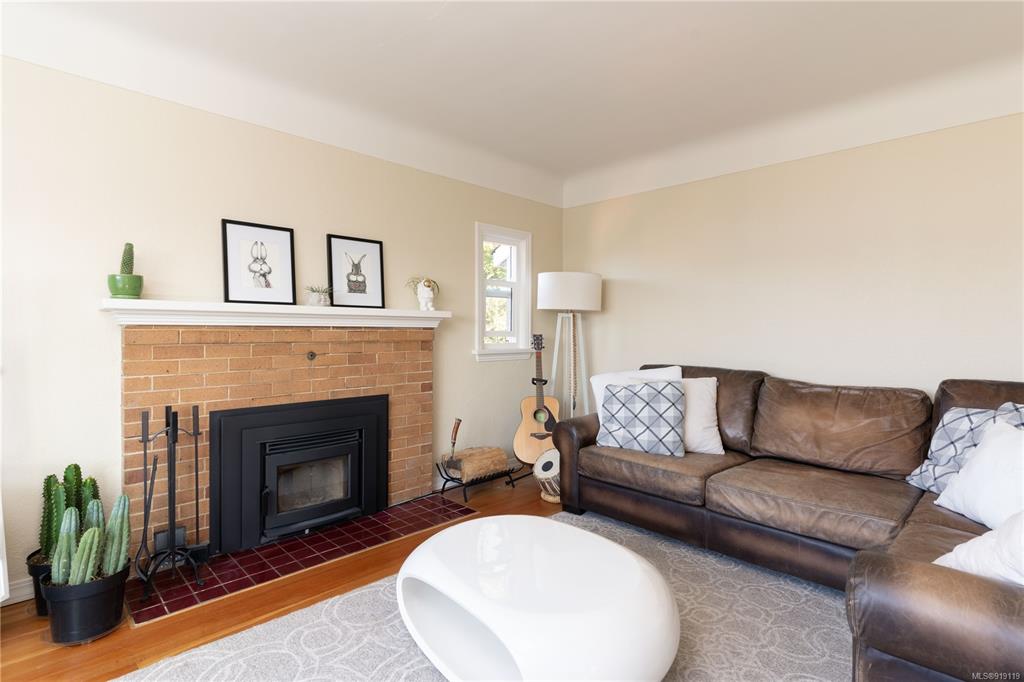 413 Constance Avenue, Esquimalt, BC, V9A 6N2 - 5