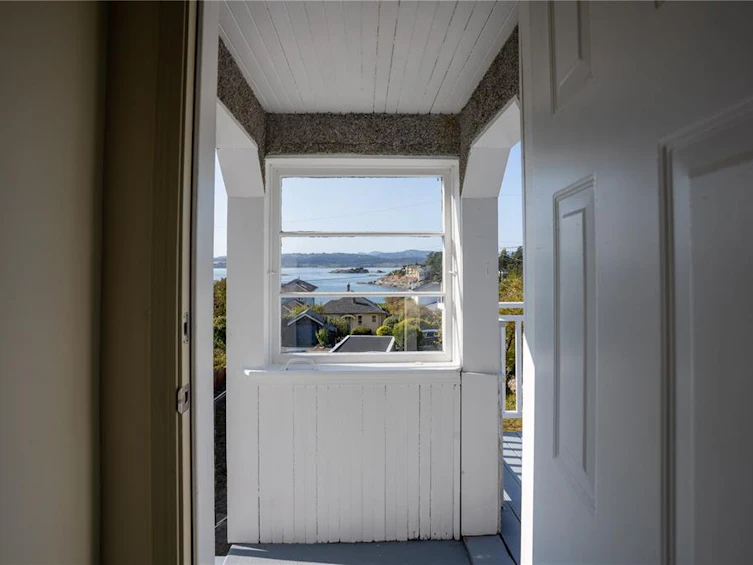 413 Constance Avenue, Esquimalt, BC, V9A 6N2 - 12