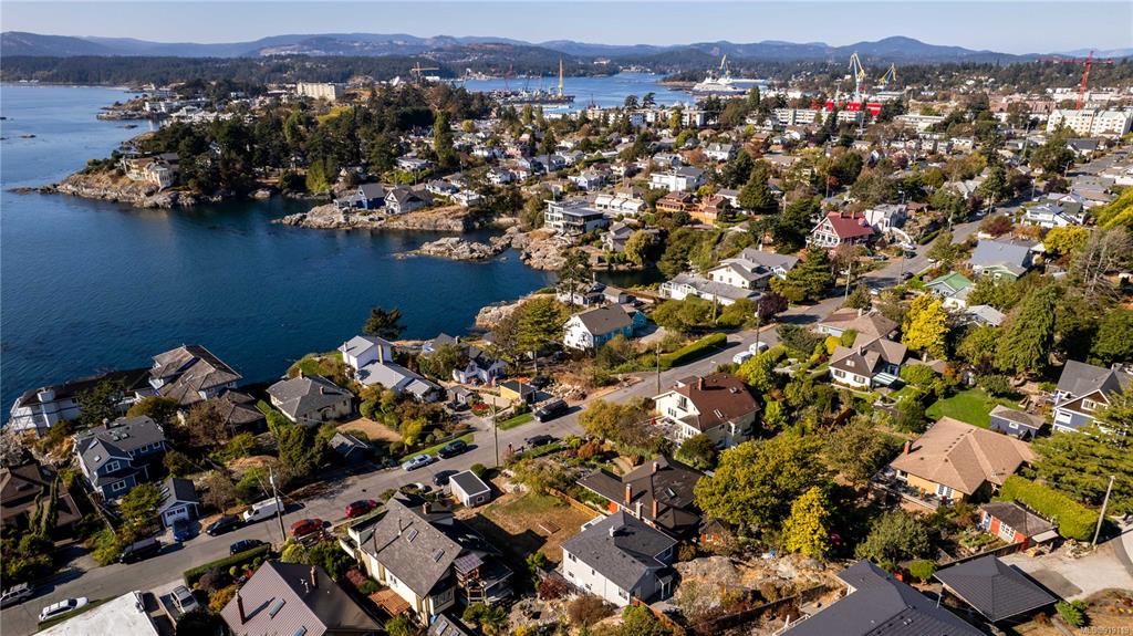 413 Constance Avenue, Esquimalt, BC, V9A 6N2 - 19