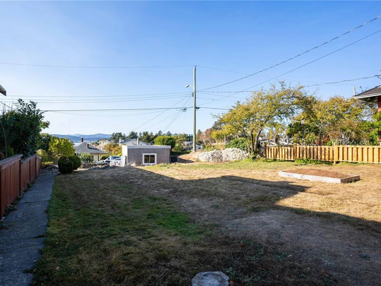 413 Constance Avenue, Esquimalt, BC, V9A 6N2 - 25