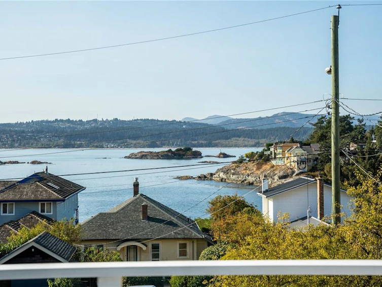 413 Constance Avenue, Esquimalt, BC, V9A 6N2 - 27